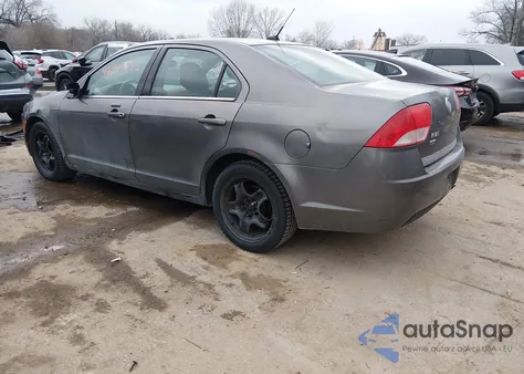 2010 Mercury Milan from USA, damaged, VIN 3MEHM0HA8AR645886